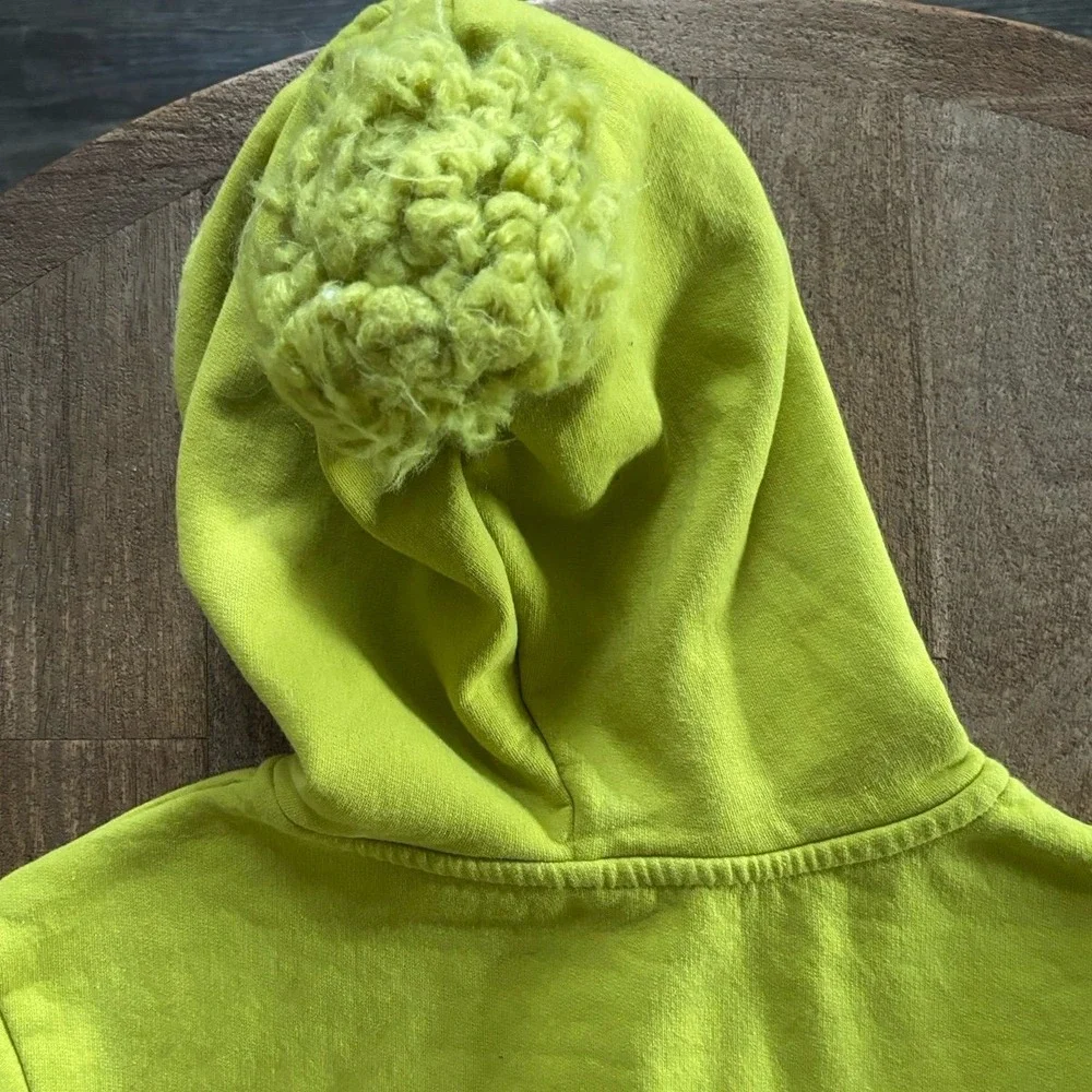 Children's The Grinch zip-up hoodie Medium (8)